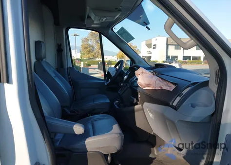 2019 Ford Transit-350 z USA, uszkodzony, nr VIN 1FTBW3XM1KKB74331